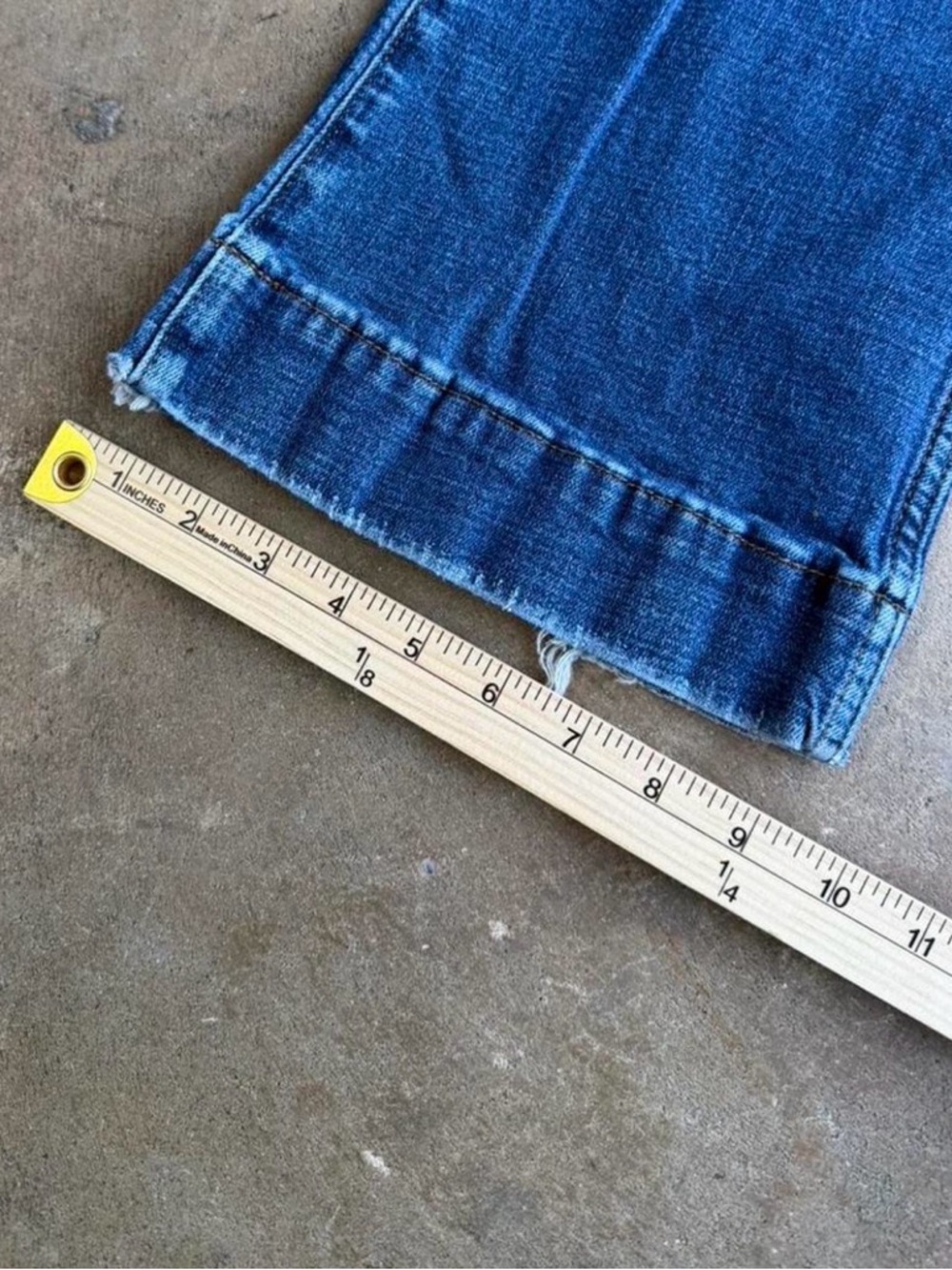 Vintage Wrangler Blue Flared Denim Jeans - Picture 6 of 8